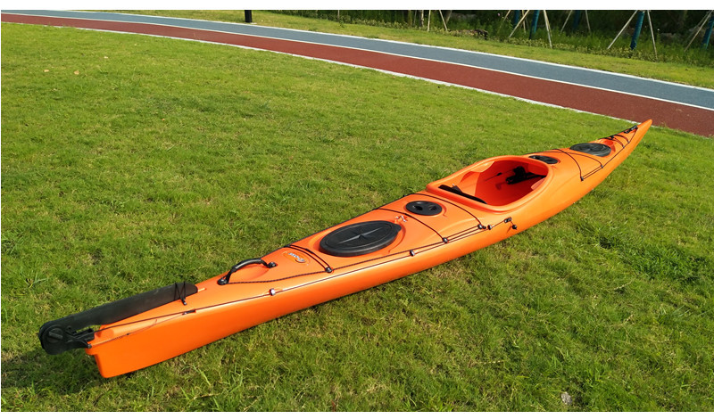 qssit50000塑料独木舟 滚塑皮划艇 单人海洋舟厂家直销