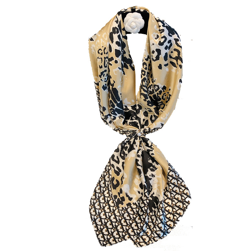 New European and American 90 × 90 Large Kerchief Wholesale Factory Imitation Silk Block Leopard Print Large Silk Scarf Temperament One Piece Dropshipping