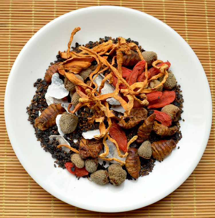 八宝茶 比戈树蚕蛹 蛹虫草牡蛎车前子菟丝子韭菜子覆盆子枸杞子