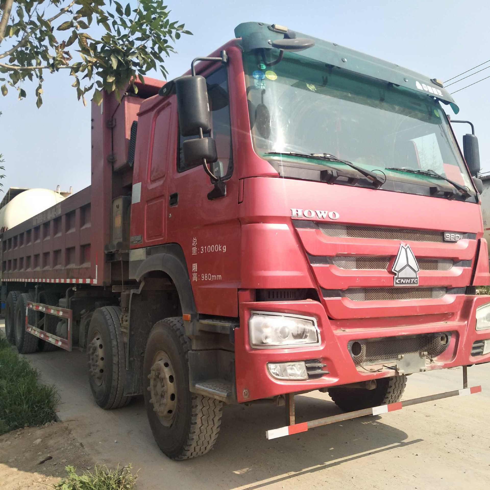 二手前四后八翻斗车 豪沃8米翻斗自卸车 土方运输翻斗车  可按揭