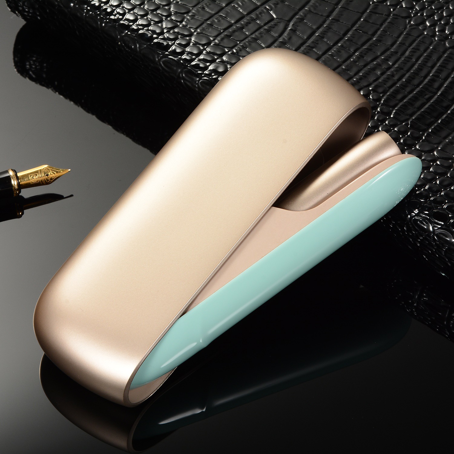 0电子烟 充电仓侧盖 iqo 3 duo侧面可拆换外壳保护套外贸