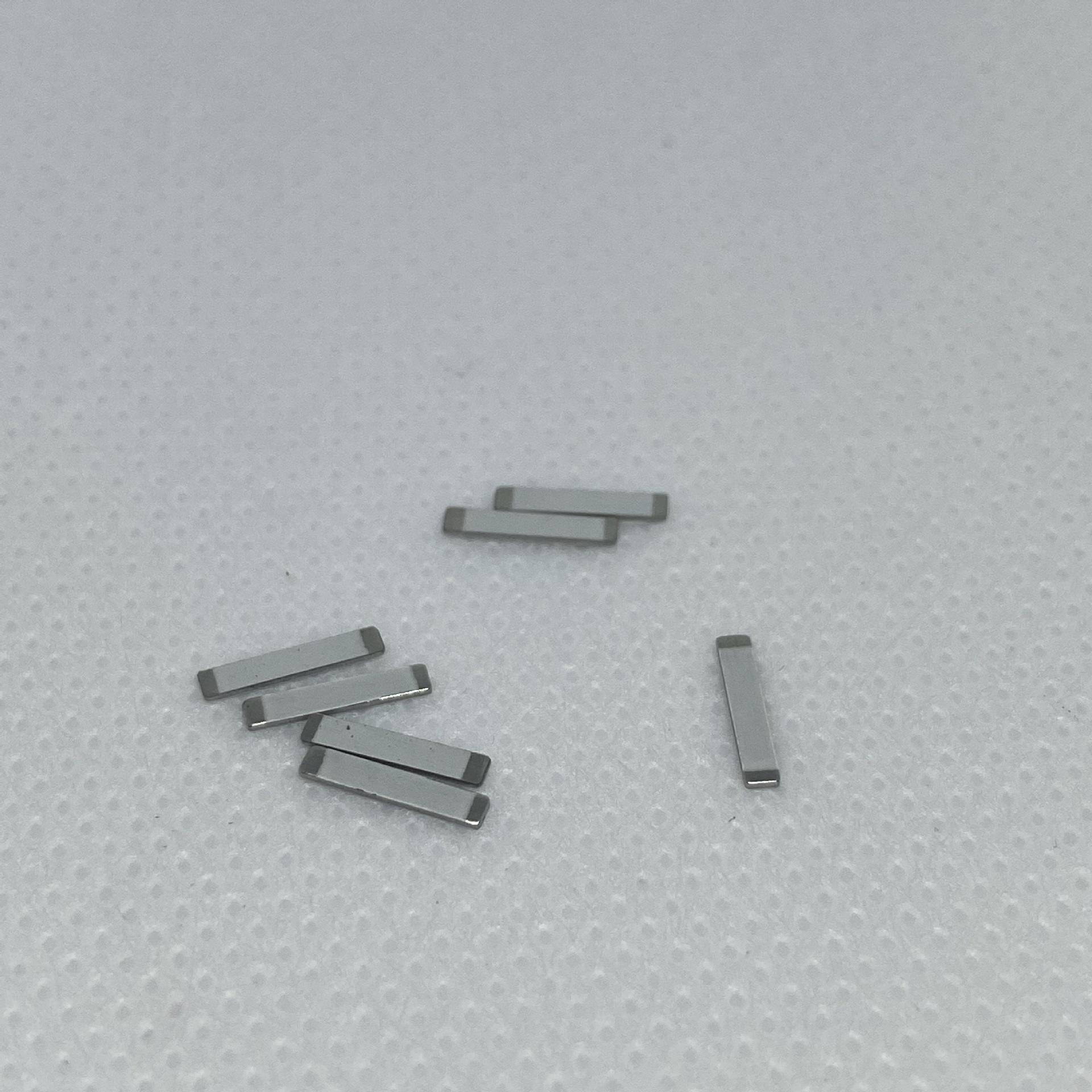 直销新型贴片跳线 0欧跳线 贴片排阻