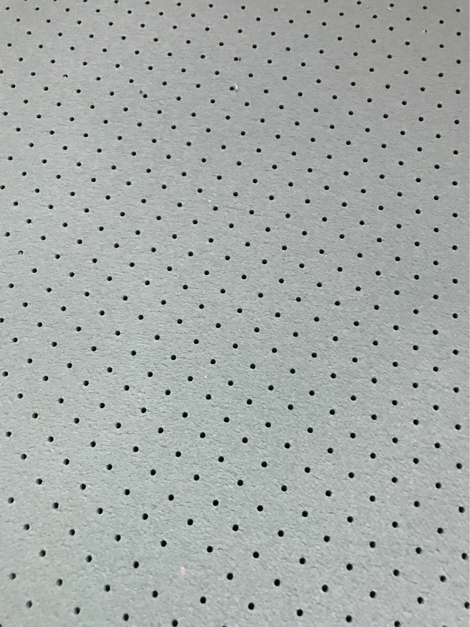 汽车内饰革座椅皮数码冲孔打孔皮革面料冲孔镭射烧花冲孔定制