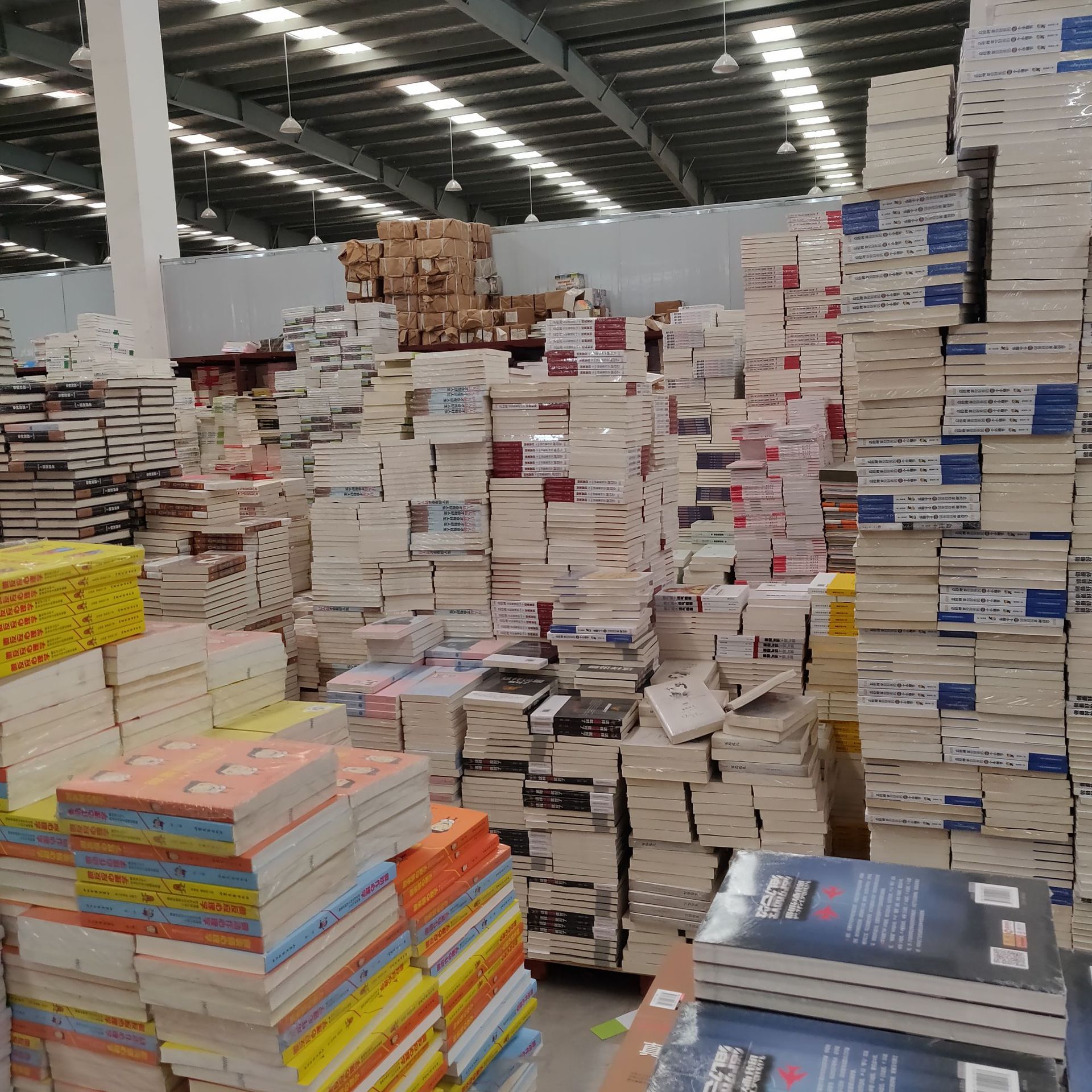 图书批发儿童课外书籍 特价书 捐书图书馆 书刊 大中小学推荐阅读