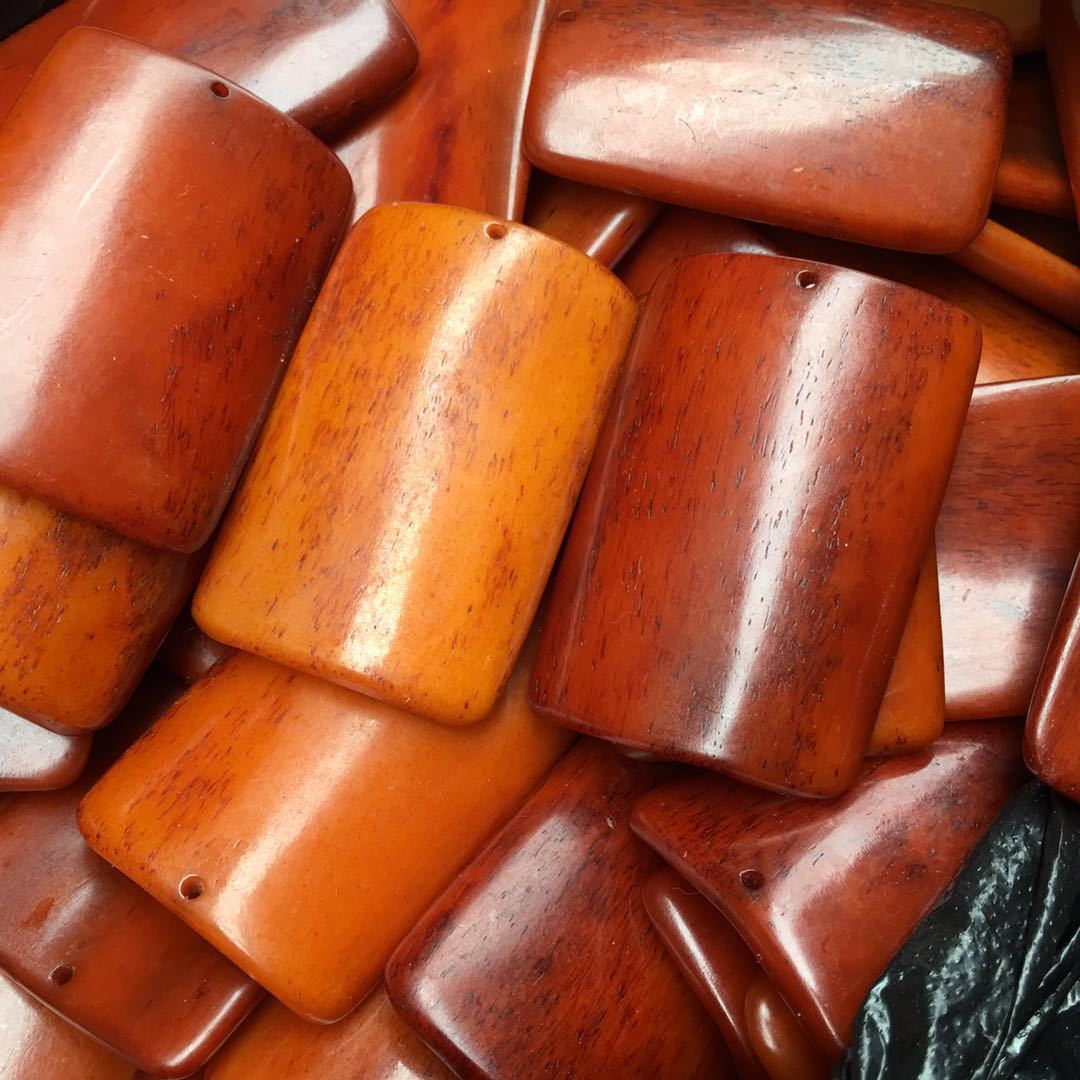 厂家供应做旧牛骨无事牌 牛骨牌吊坠 牛骨无事牌