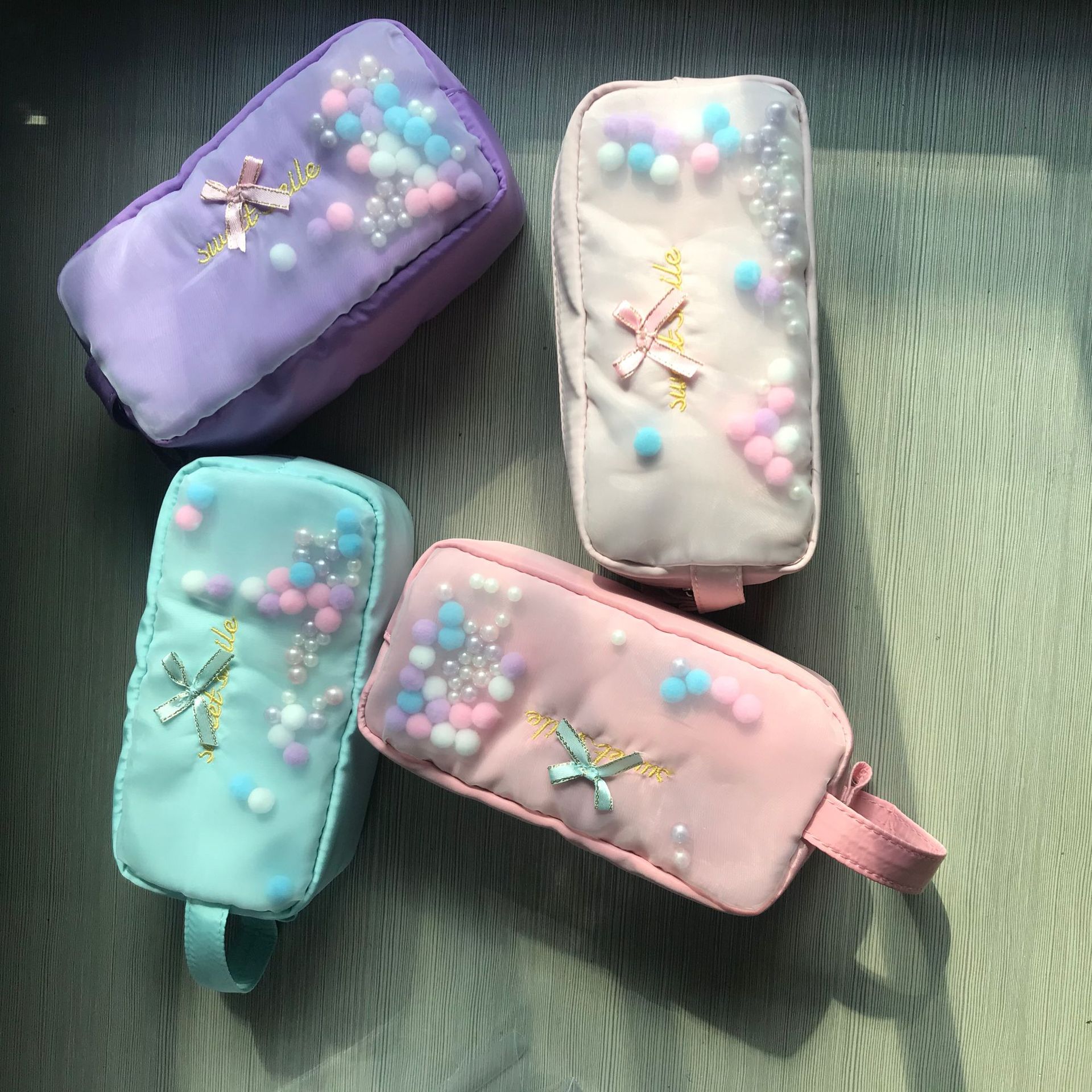 跨境专供韩版蝴蝶结流沙笔袋大容量文具盒学生铅笔盒文具收纳盒