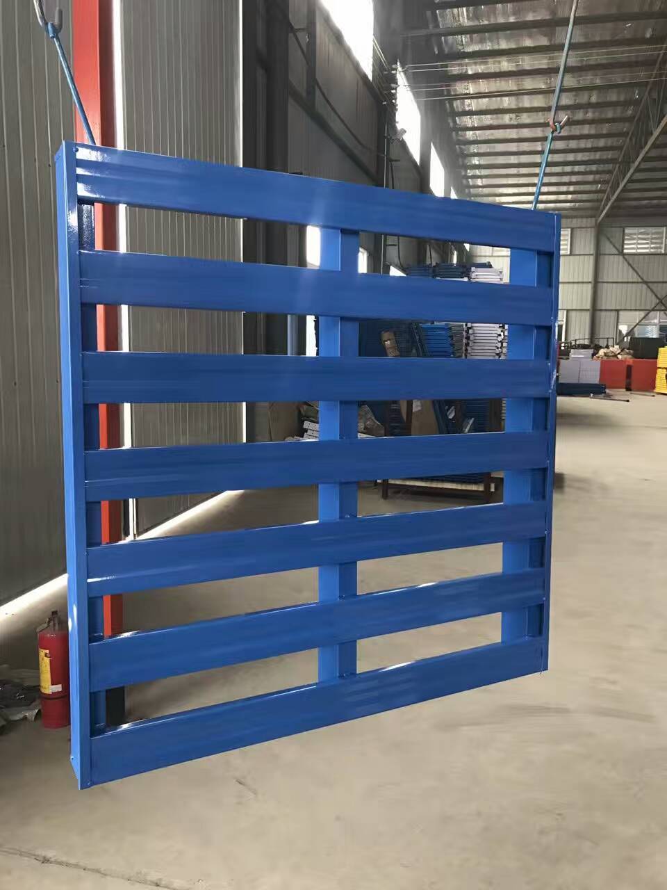 叉车金属钢制铁托盘托盘两面进叉重型货架地牛托盘厂家批发可定做