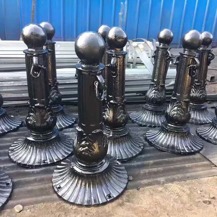 东北生产铸铁罗马柱球墨铸铁隔离柱 道路阻车档 铁艺柱子定制加工