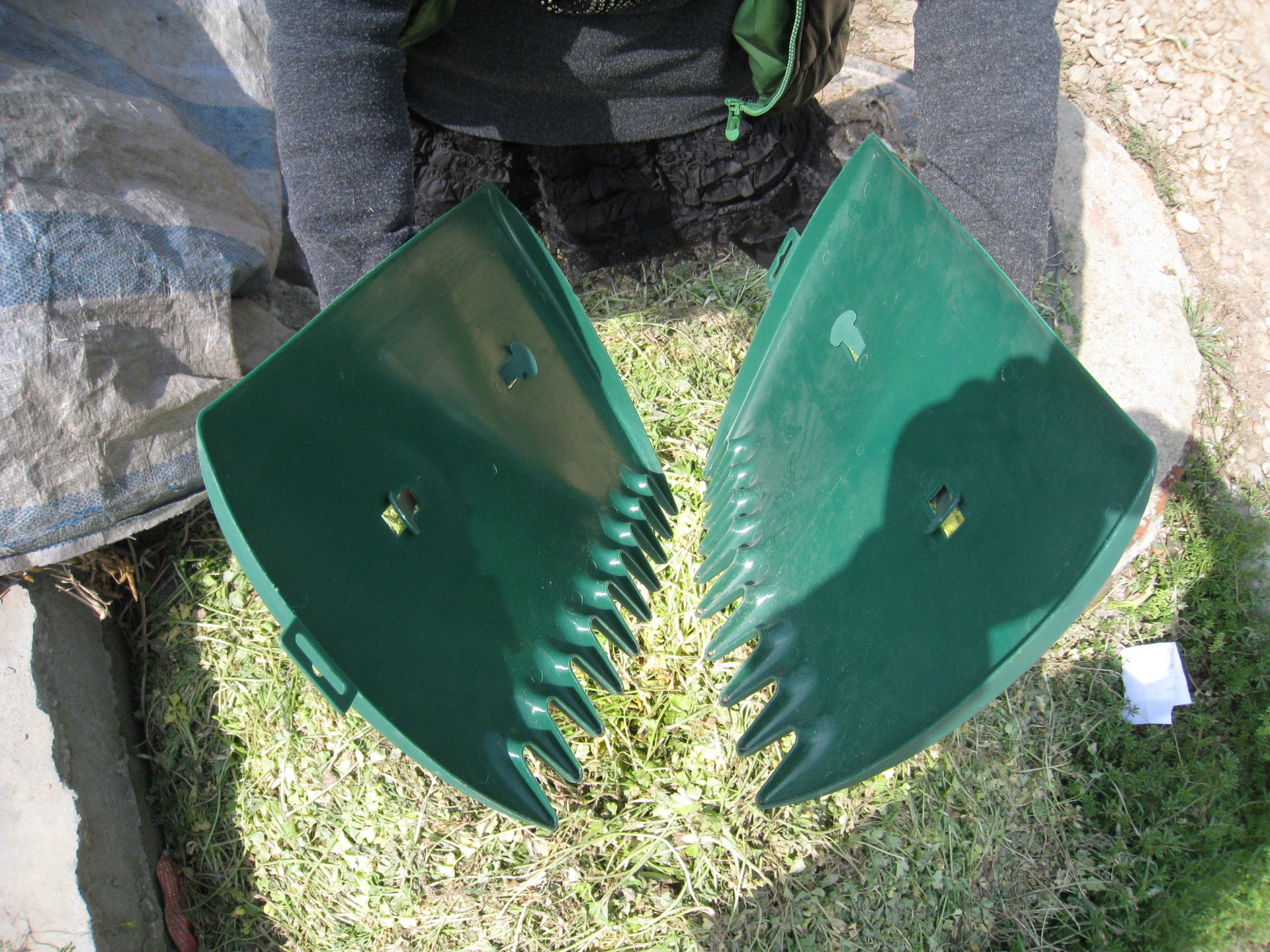 Leaf Sweeper Leaf Clip Grass Leaf Clip Foreign Trade Export Garden Tools Export to Europe and America and Other Bsci Certification