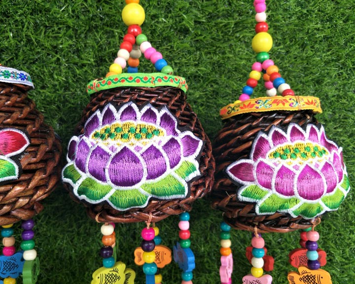 厂家直供柳编笔筒风铃丽江东巴风铃挂件饰品云南饰品工艺品