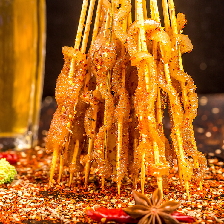 批发油炸烧烤猪皮风味小肉串 中街夜市冰鲜小串 冷冻半成品猪皮串