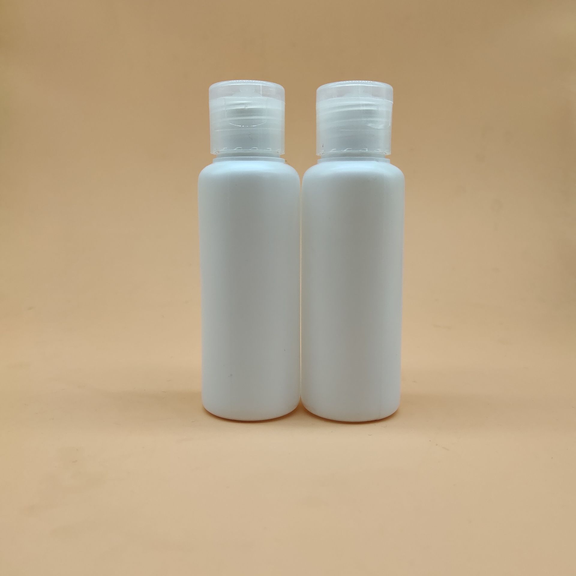 厂家批发 50ml塑料翻盖瓶 pe白色瓶子 乳液分装瓶样品瓶 现货