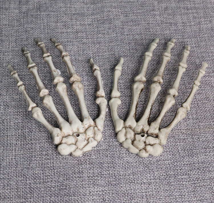 万圣节恐怖氛围道具 骷髅手爪 密室逃脱鬼屋装饰摆件用品骨架鬼手