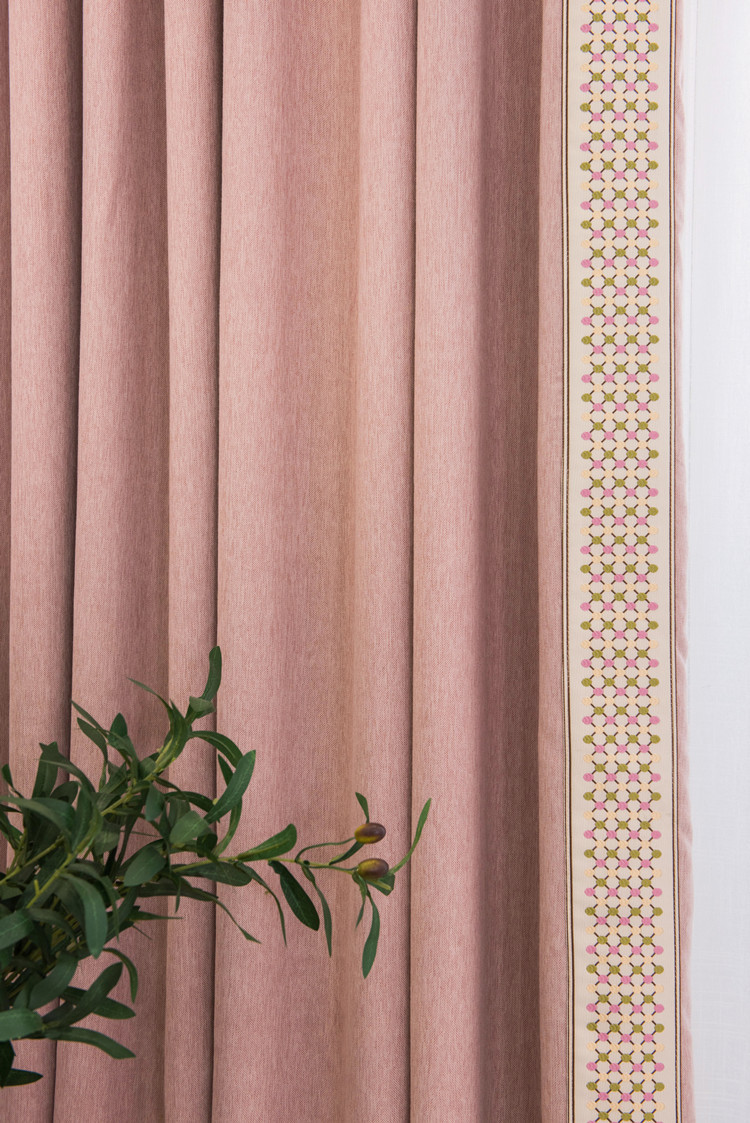 儿童房窗帘少女卧室女儿房粉色窗帘带花边马卡龙色木珠