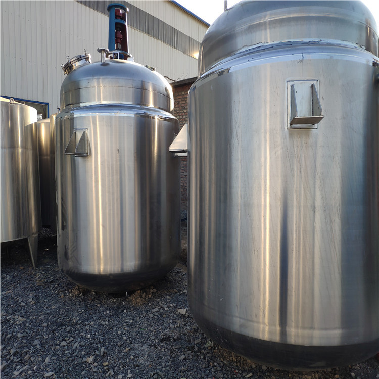 厂家加工定做叶面肥不锈钢混料罐水溶肥加热搅拌罐 冲施肥调和罐