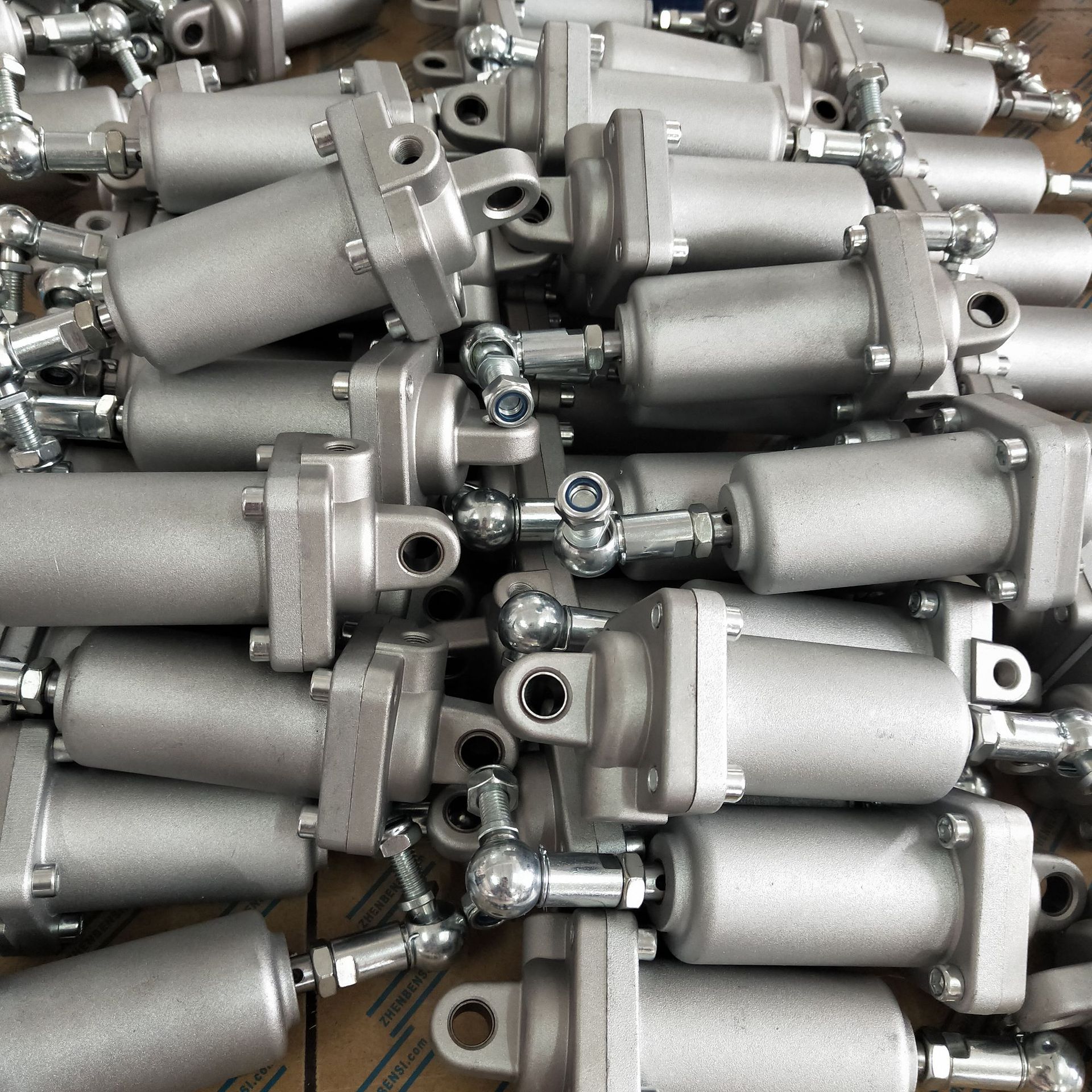 空压机伺服气缸贺尔碧格活塞式气缸膜片气缸