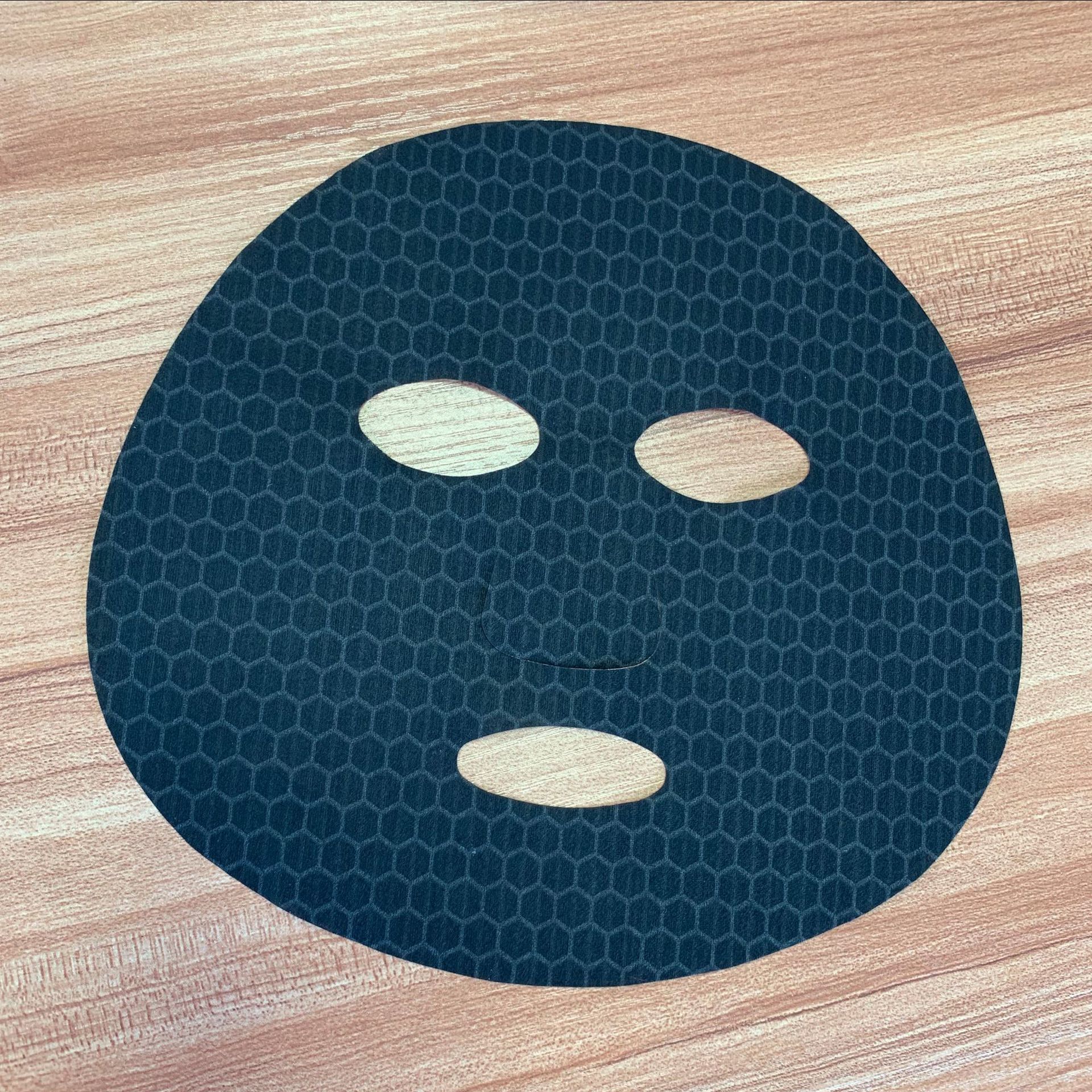 厂家直供石墨烯面膜布吸色导电生物质量子黑色面膜纸oem定制