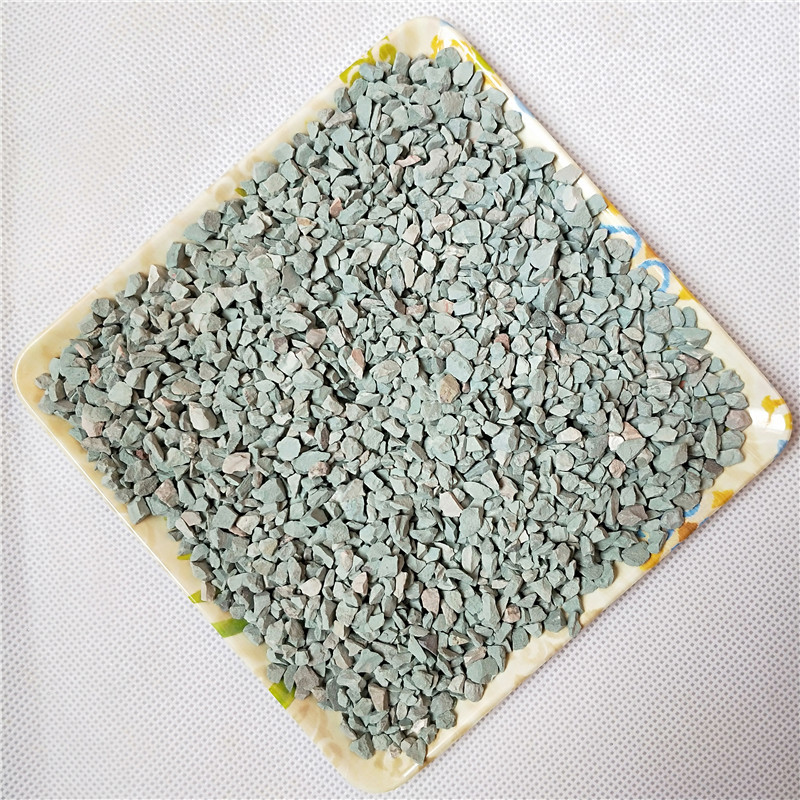 厂家供应优质天然绿沸石颗粒水处理过滤水产养殖吸氨石多肉铺面石