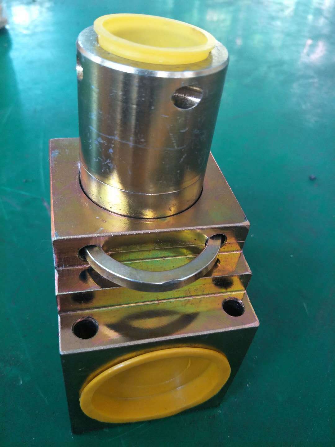 煤矿用液压支架hshd16/38回液三通断路阀欢迎新老顾客预定