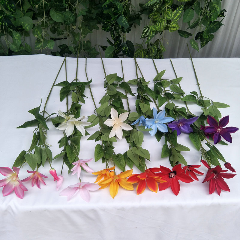 厂家批发3叉红色仿真铁线莲家居装饰餐厅绢花植物墙装饰花卉定制