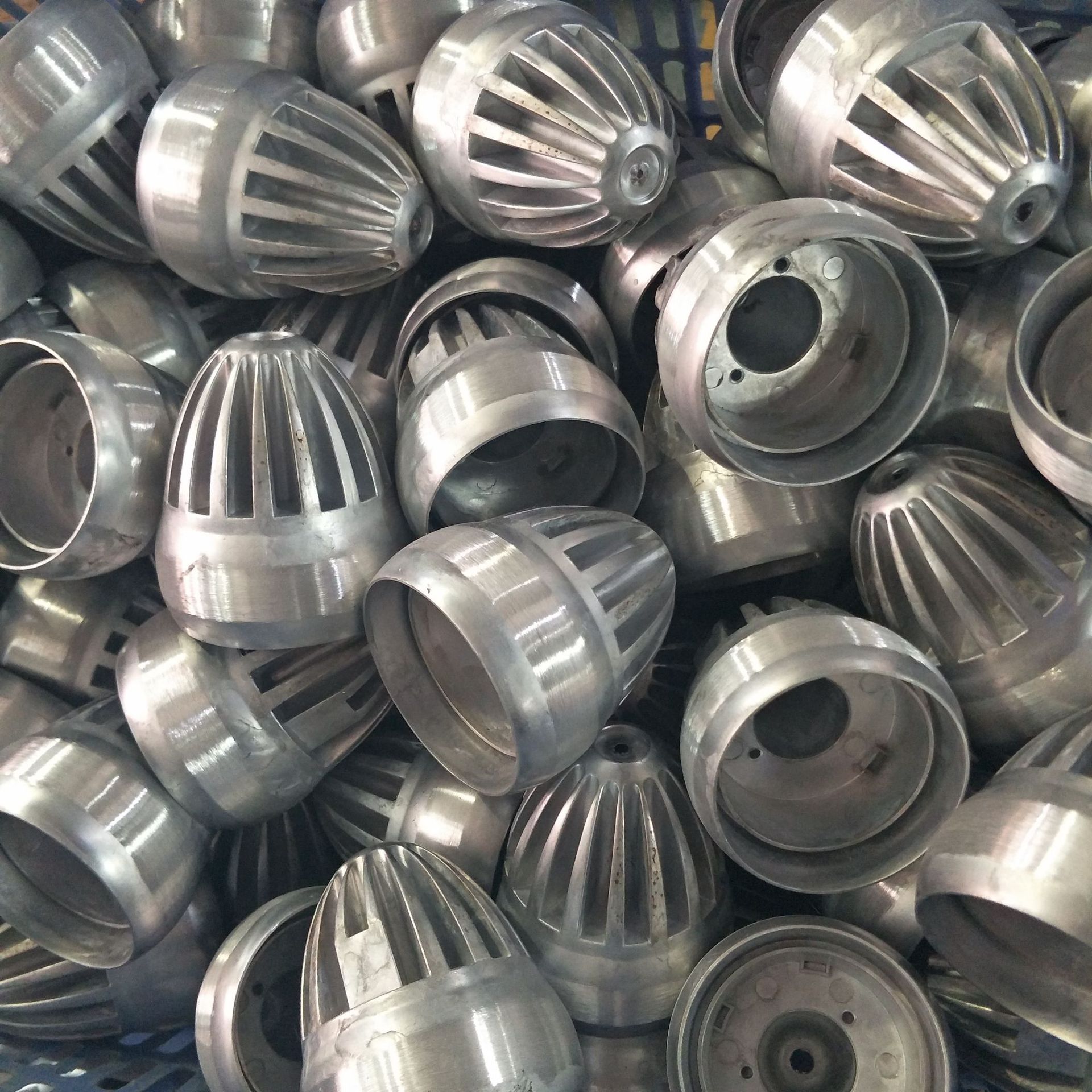 铝合金灯罩 铝合金压铸 锌合金压铸