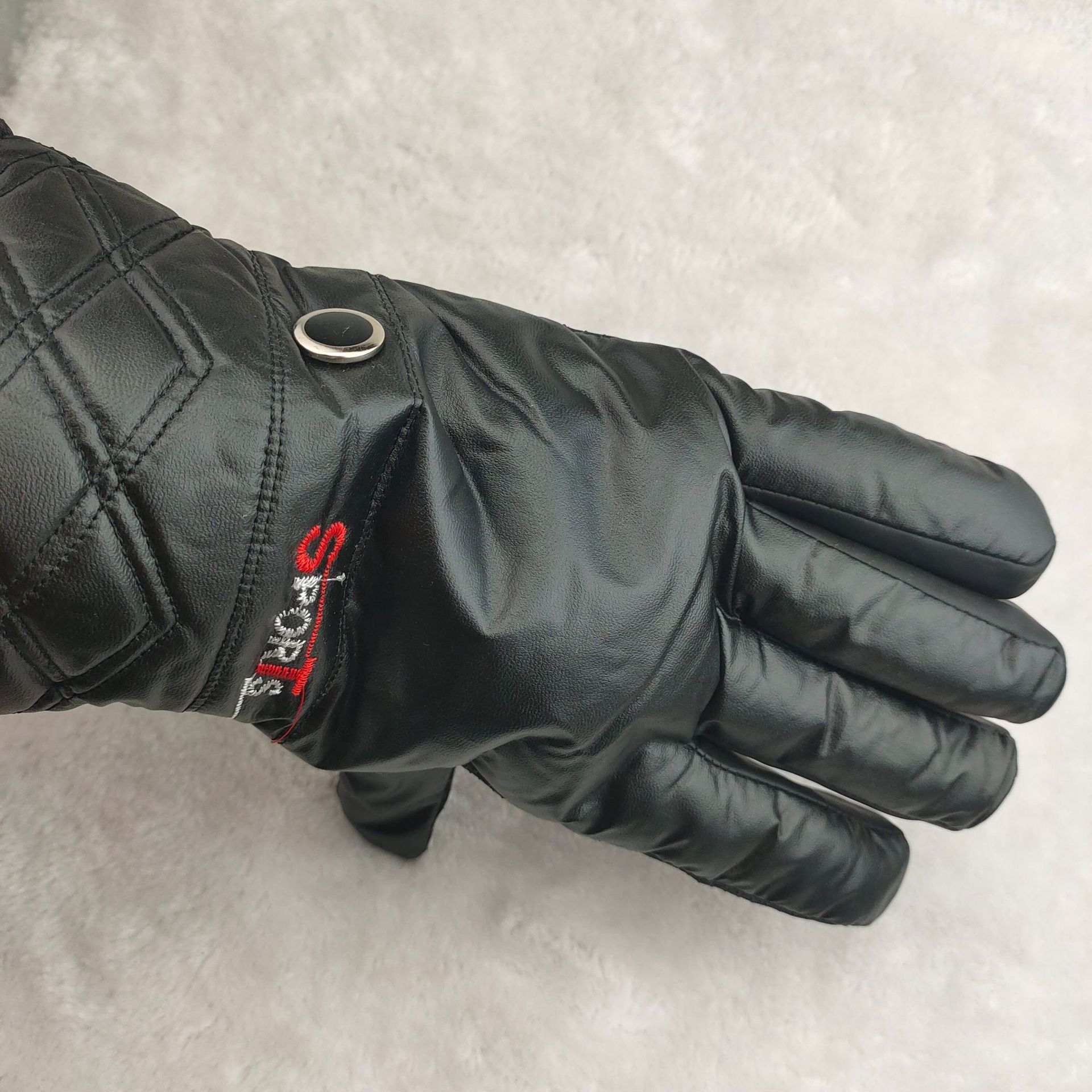 新款男士大棉手套 骑摩托车保护冬季手套 地摊货源