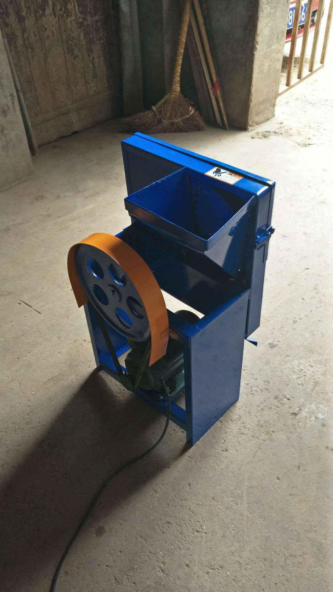 农用电动刨丝机切丝机土豆丝木薯萝卜红薯南地瓜丝家用切丝刨丝器