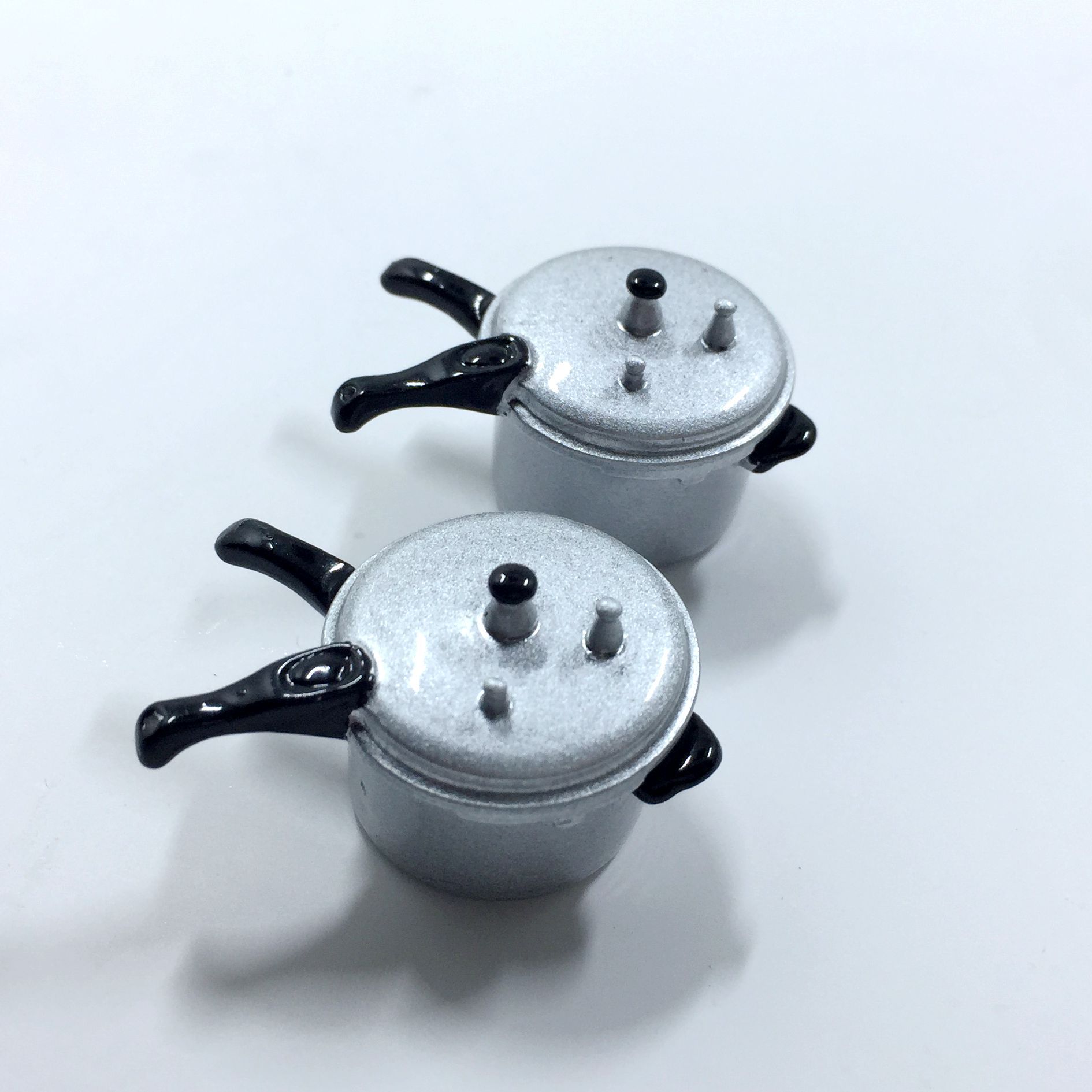 2 本产品只是玩具模型 非真人使用哦注意;1 非幼儿玩具 请注意避免