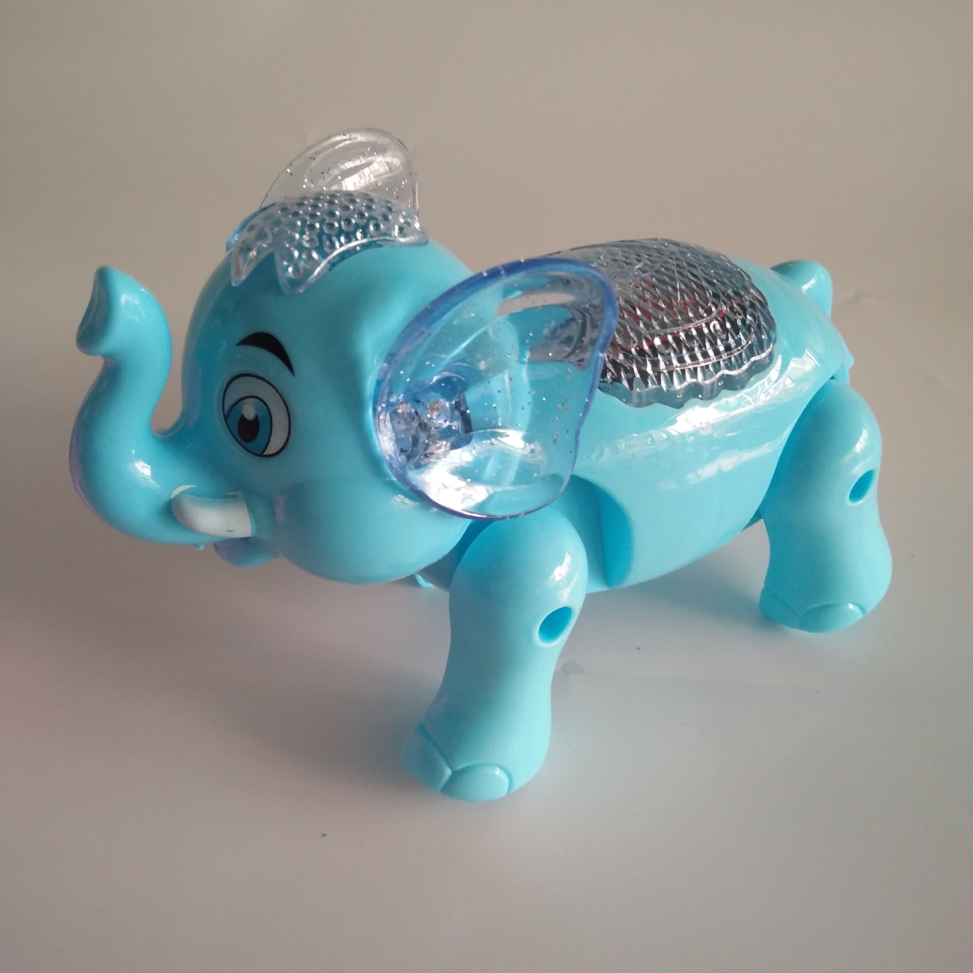 抖音快手网红产品6632a牵绳大象 地摊热卖发光电动玩具走路大象