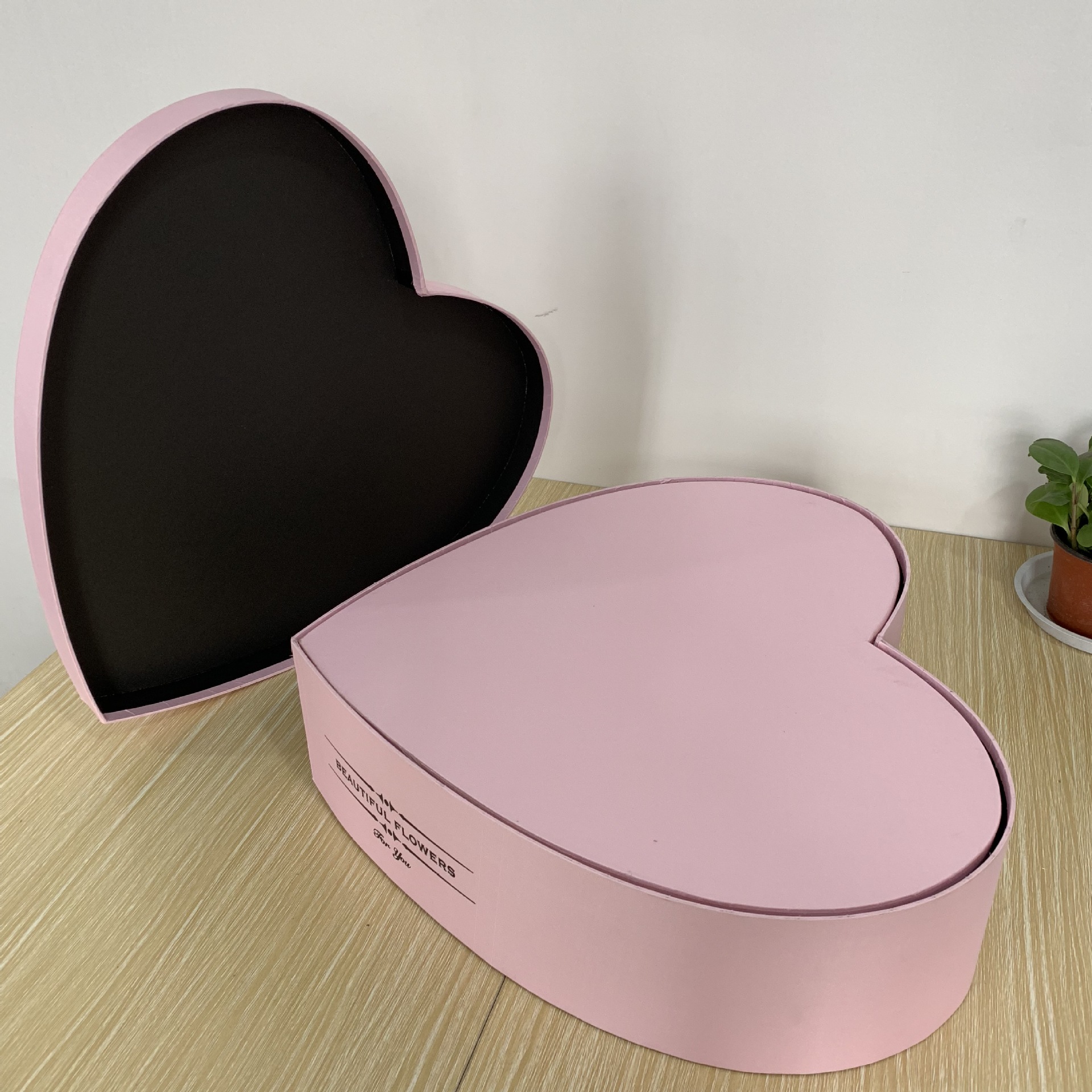 99支玫瑰花礼盒绸缎套二爱心鲜花盒桃心情人节超大心形鲜花包装盒