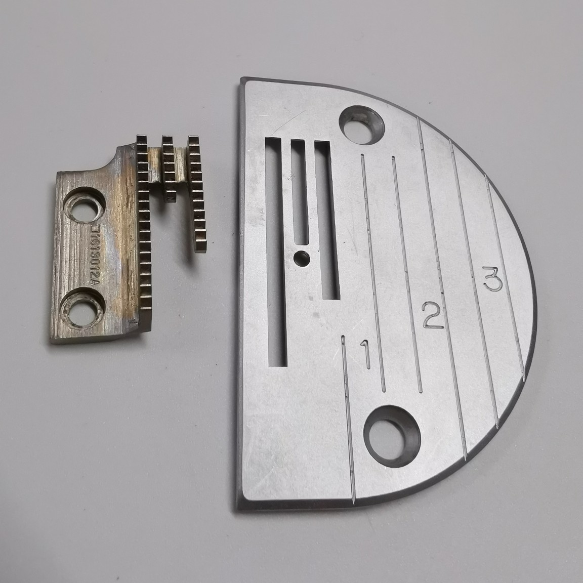 拆机进口祖奇平车针板牙齿压脚 长短牙针板 优质日本147150针板