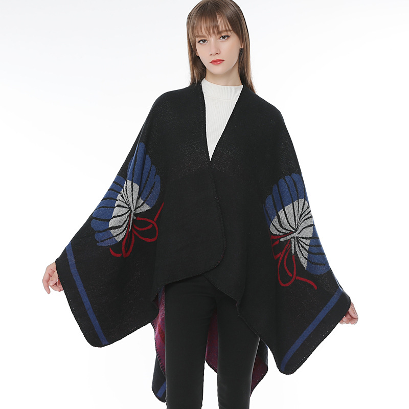 外贸欧美三只蝴蝶斗篷大披肩开叉旅游两用加厚保暖多功能围巾批发