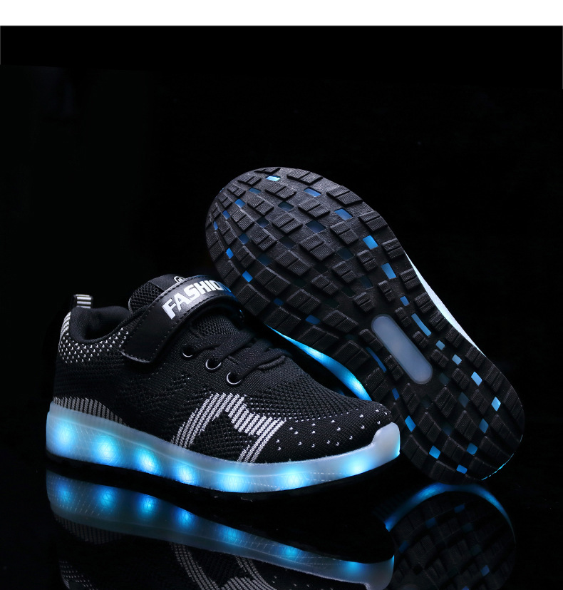 跨境2019夏季儿童发光鞋男夜光鞋七彩带灯童鞋荧光女童运动亮灯鞋
