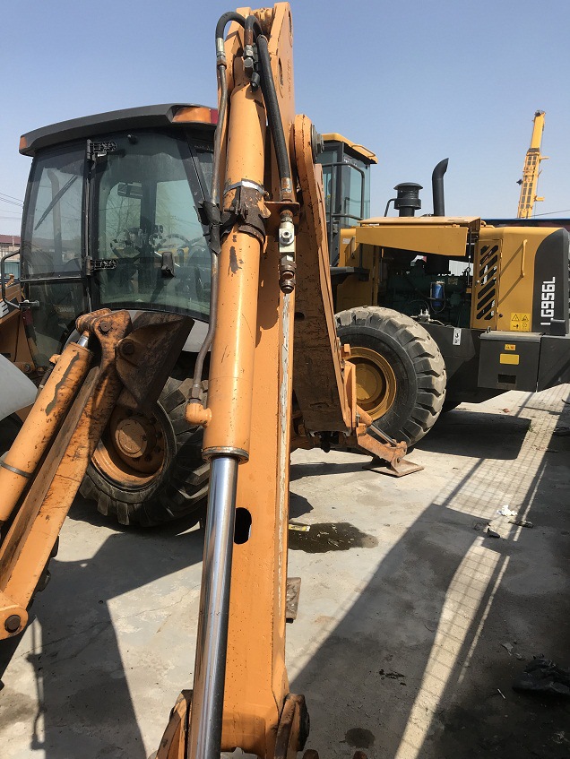 出售凯斯580l,580m,580n两头忙