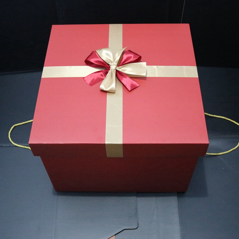 超大礼物黑色大号盒 正方形伴手礼大盒子空 糖盒配件卡纸礼盒包装
