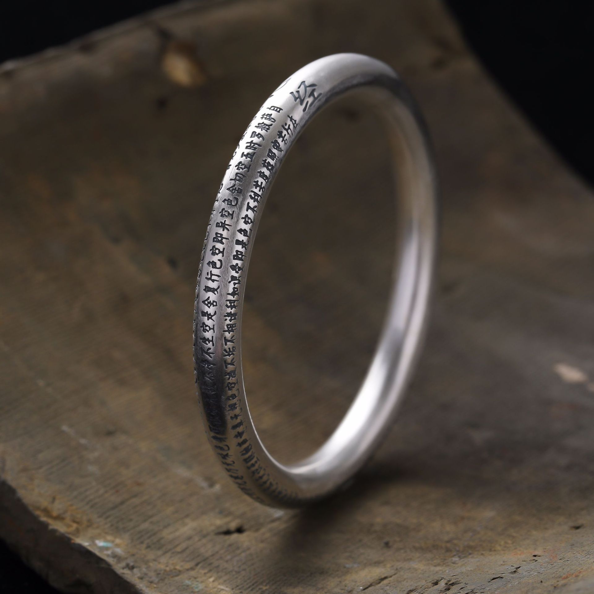 s999足银仿古泰银心经手镯 情侣款满刻心经平安圆棍空心手饰 批发