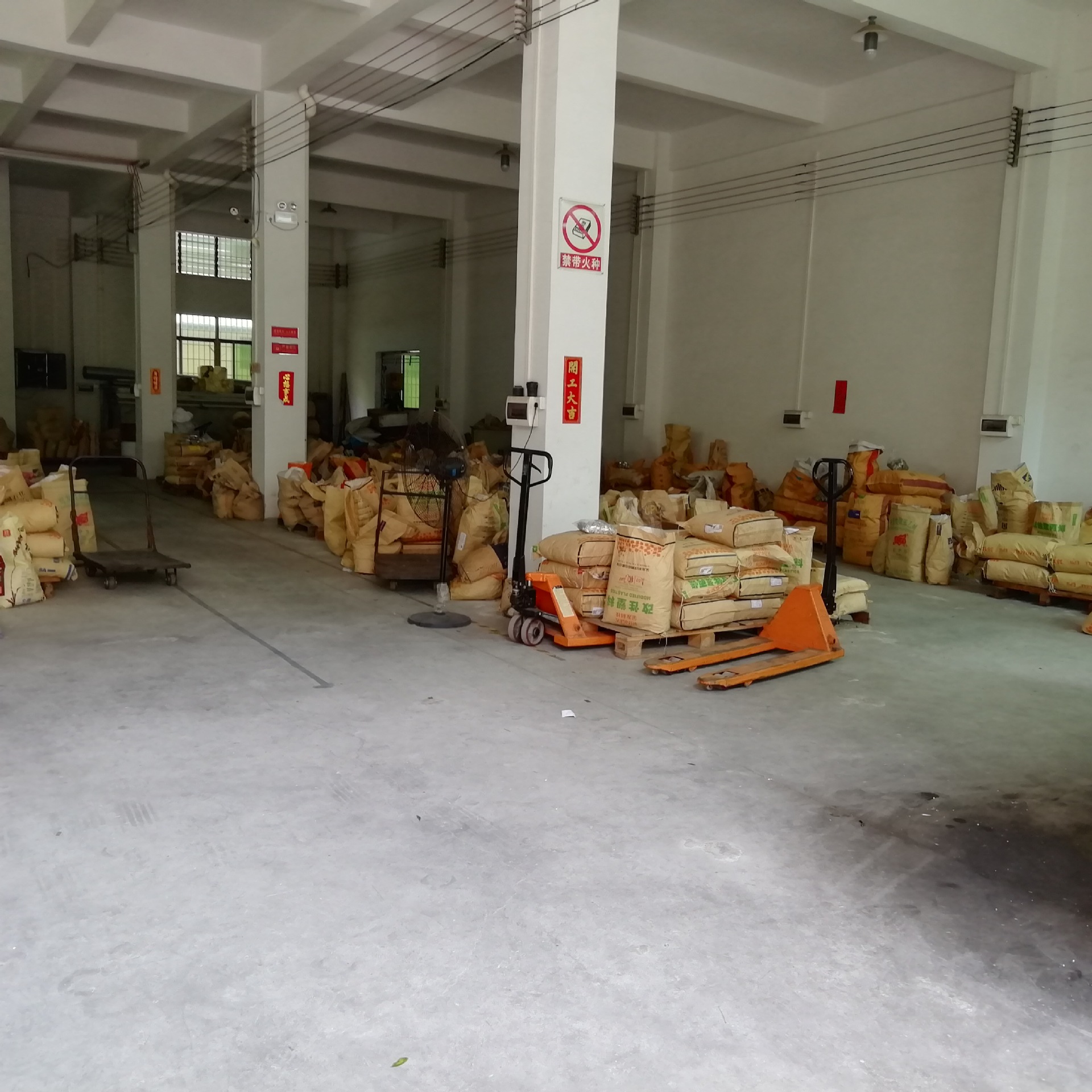 供应迷你锁小锁 文具锁 工艺锁 锁头 日记本锁方锁心形锁心锁