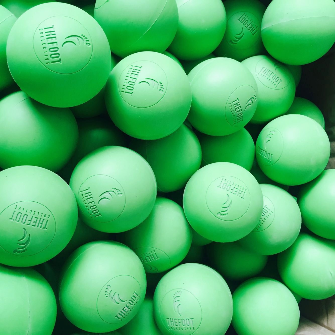 橡胶草地长曲棍球弹力实心球ncaa standard rubber lacrosse ball