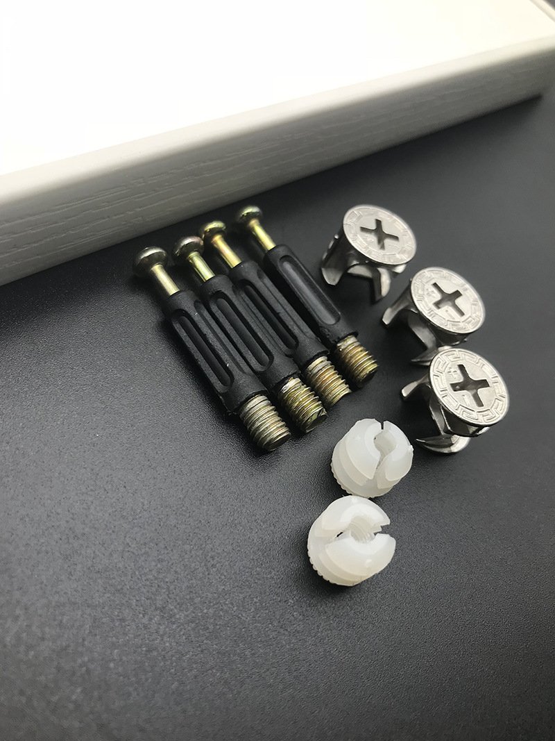 厂家直销 三合一连接件家具衣柜木板配件家具连接配件五金连接件