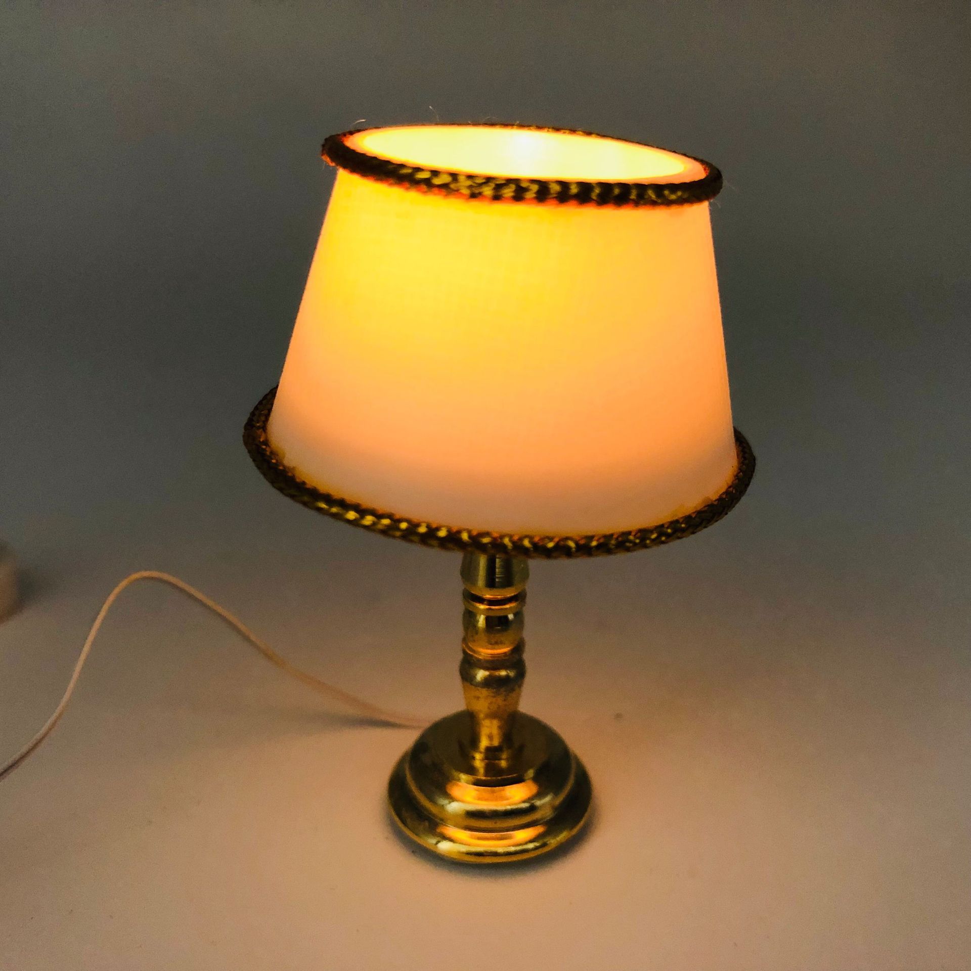 dollhouse miniatures微缩食玩场景模型 娃娃屋配件 迷你台灯