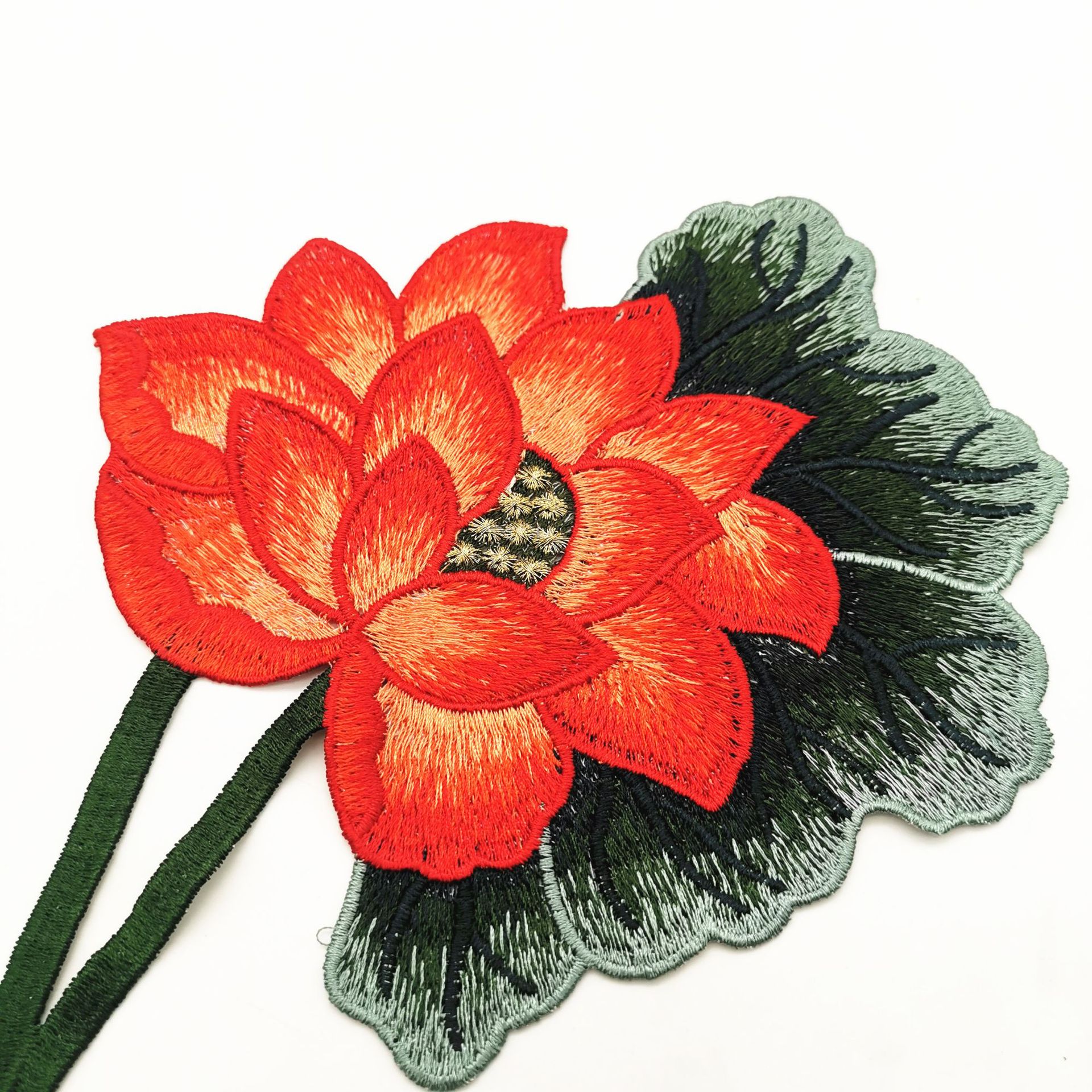 水溶电脑绣花民族风荷花布贴衣服手工补洞diy装饰补丁贴花片无胶