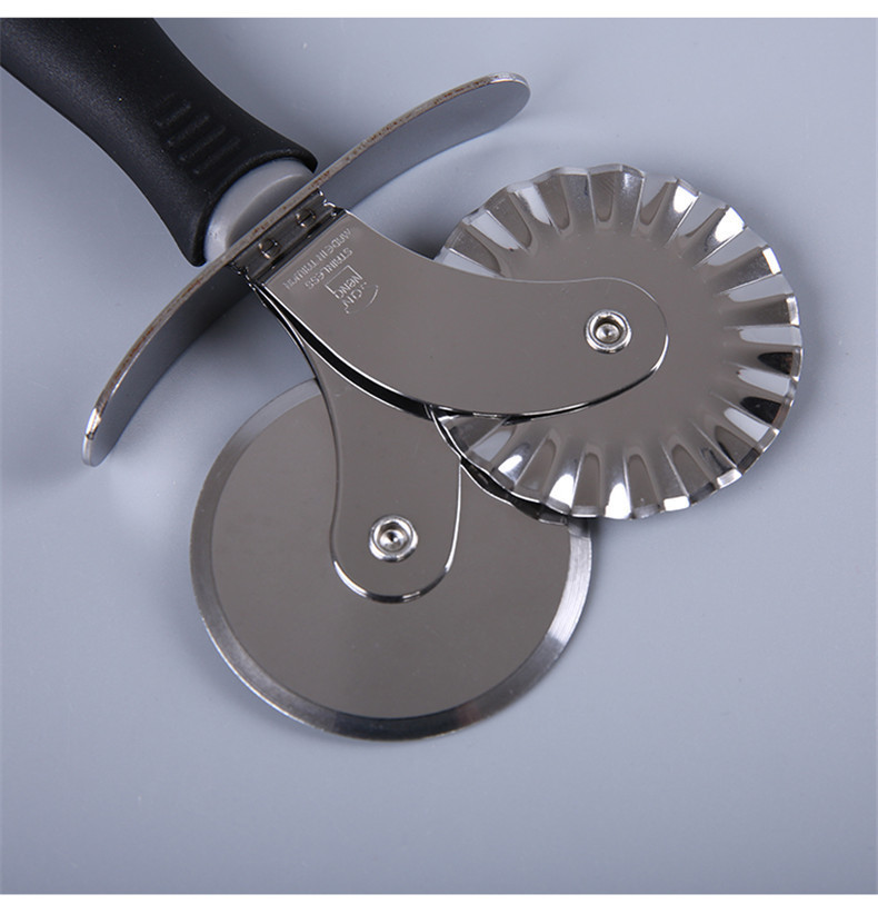 三能不锈钢切披萨滚轮刀 花边滚刀切面刀 手动切面器 家用烘焙用