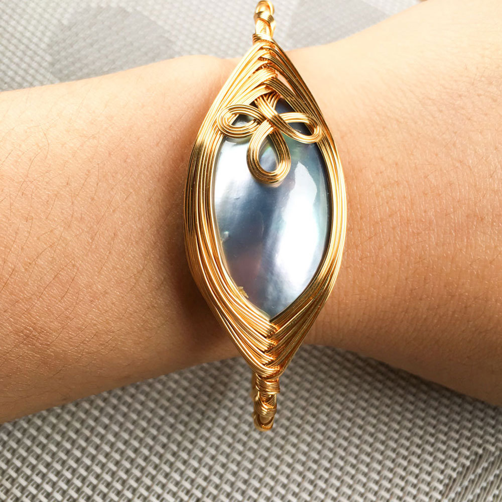 精美手镯6-7mm珍珠铜圈贝壳手镯饰品成品送朋友百搭气质手镯