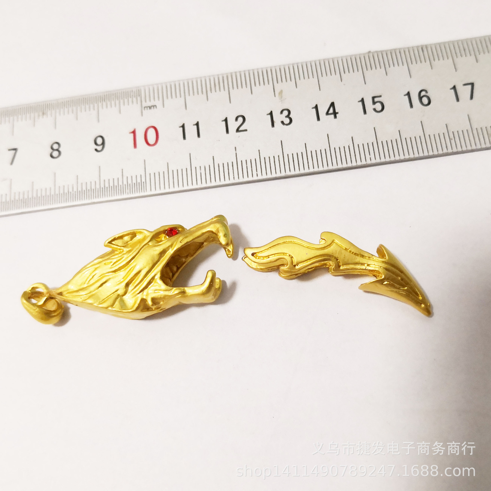 批发新款合金镀金色款狼牙套狼头吊坠狼牙狗牙包套嘴叼狼牙套