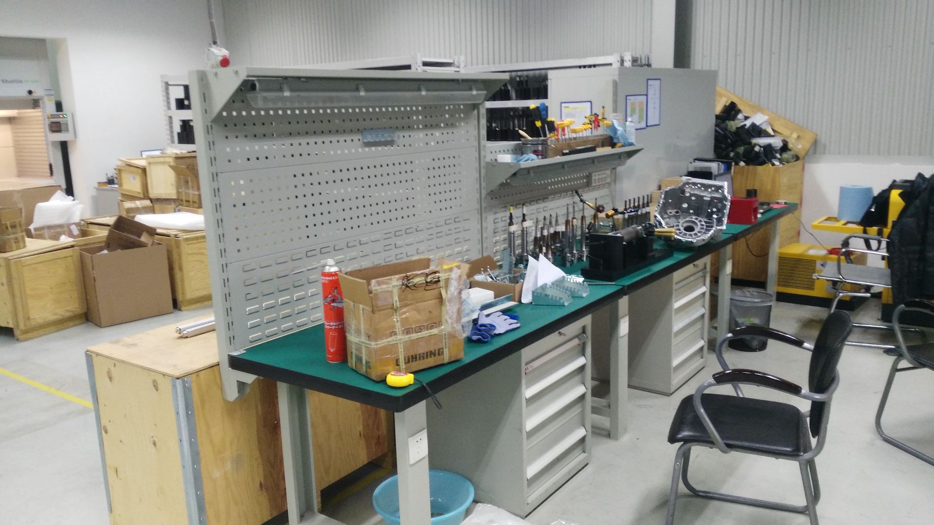 重型车间工作台四抽屉钳工工作台天津厂家工位装备组装工作桌