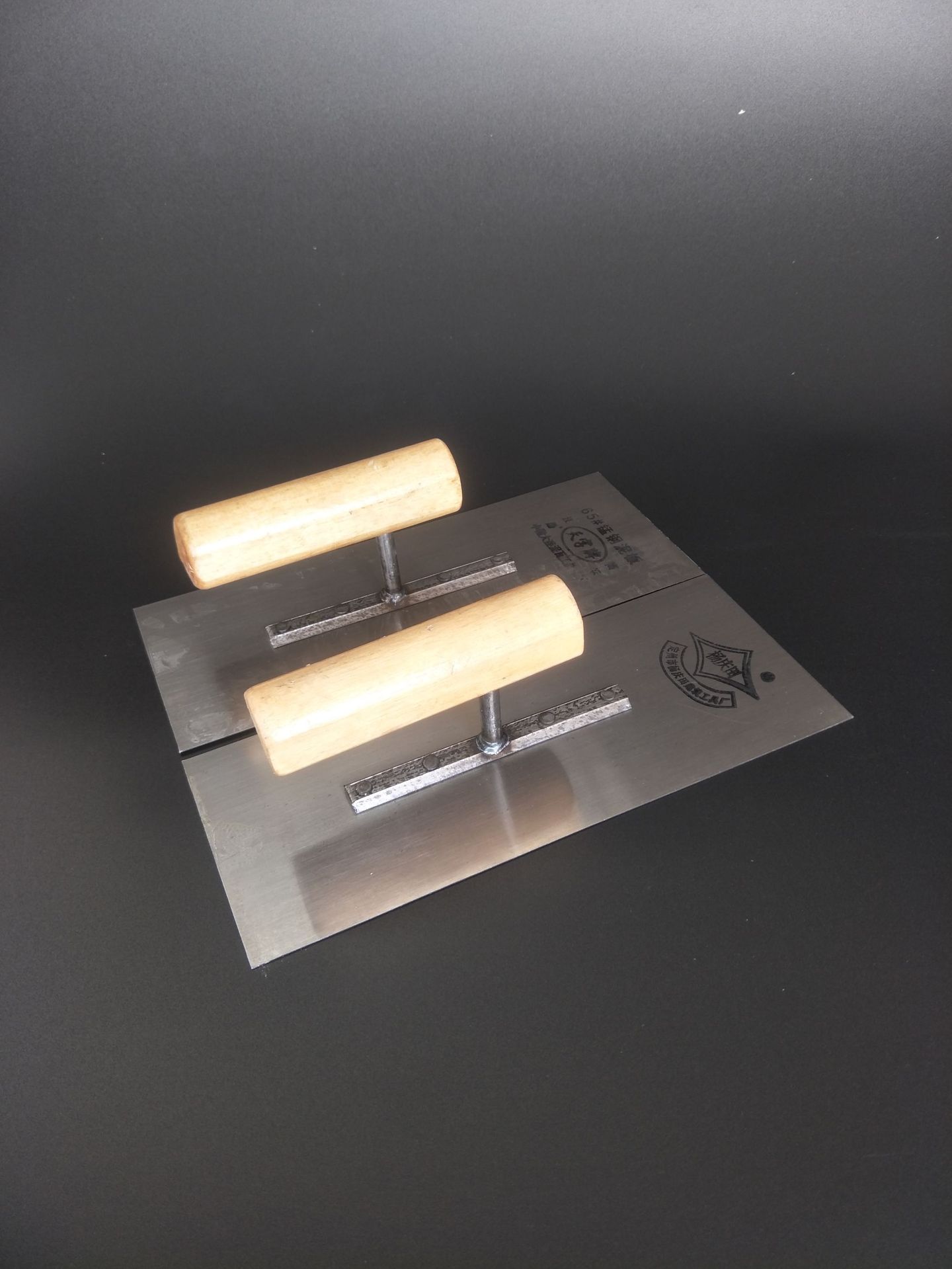 批发供应杨庆田天字牌方抹子刮泥板抹灰板刀匠做工具抹泥刀