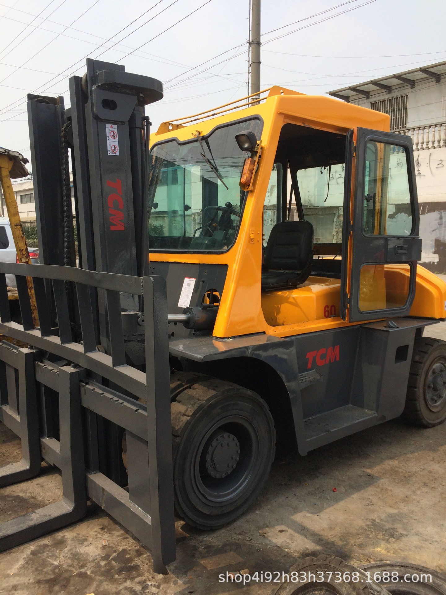 tcm6吨带驾驶室叉车