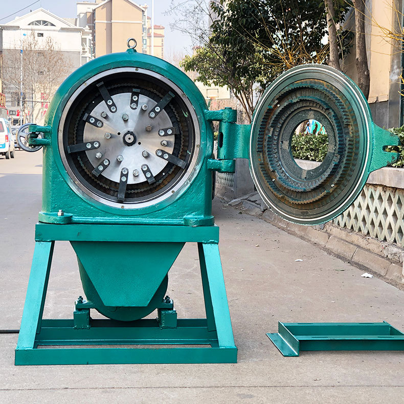 大型齿爪式高效粉碎机自吸玉米调料磨粉机化工业工矿谷物打粉机