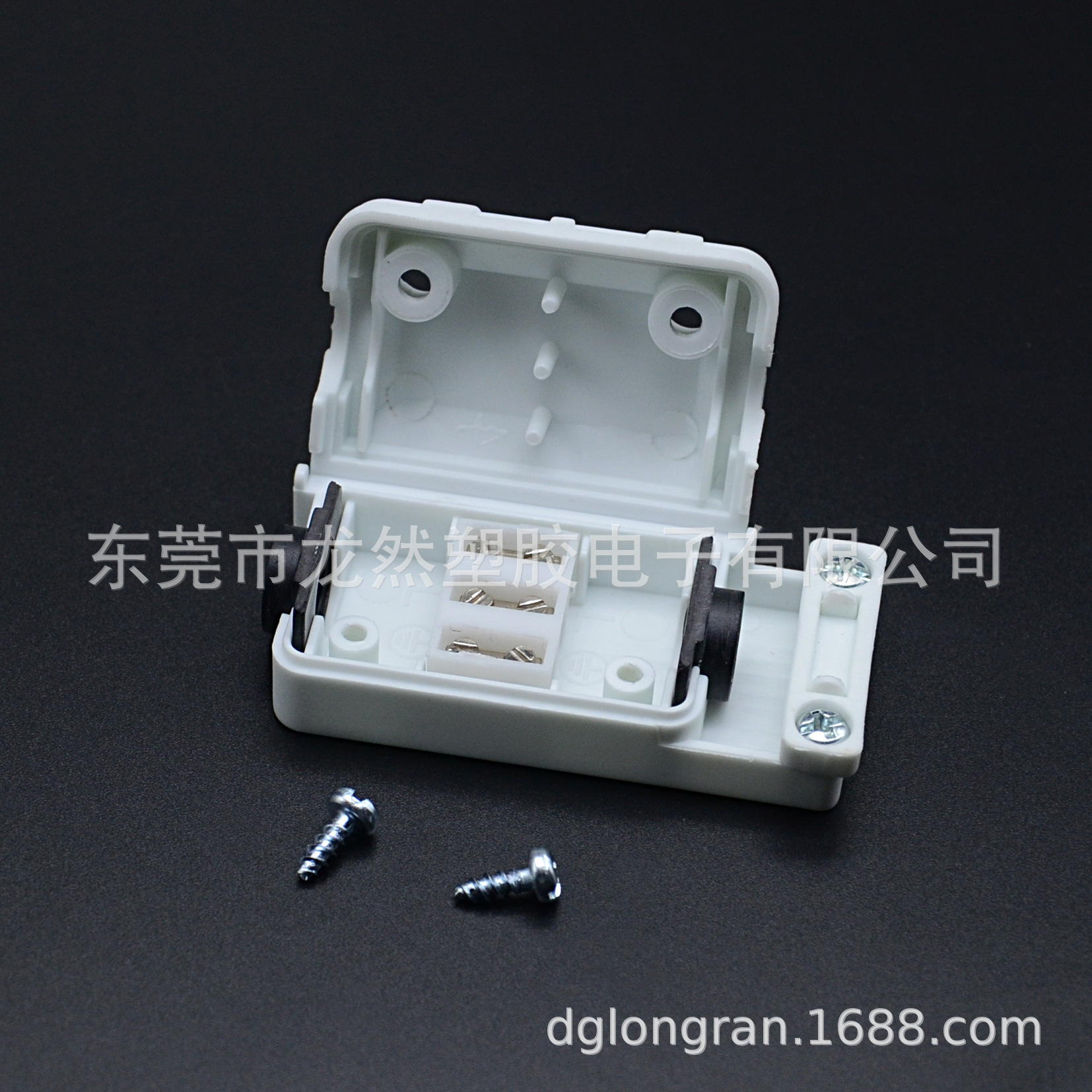 4厂家直销ip54防水防潮接线盒 ce认证环保户外灯具专用三位出线盒