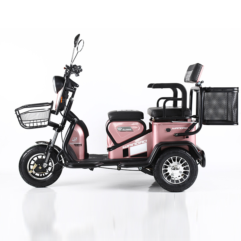 小巴士卡其电动三轮车成人老年代步车家用小型老人接送孩子电瓶车